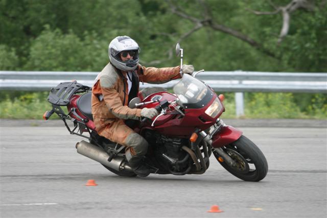 Transition from right turn to left turn in a Lee Parks Total Control clinic